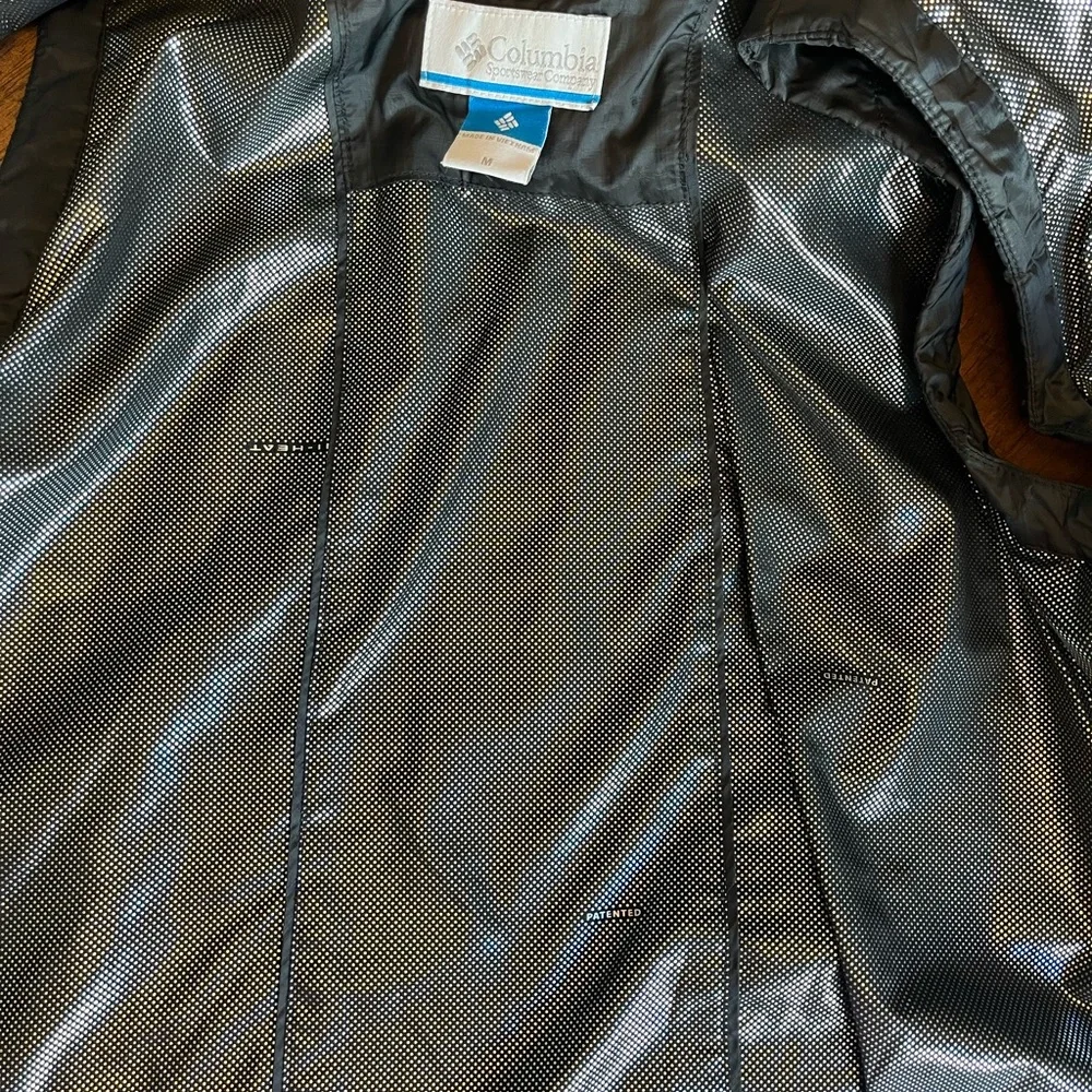 Columbia Women's Omni Heat Insulated Vest - Picture 7 of 7